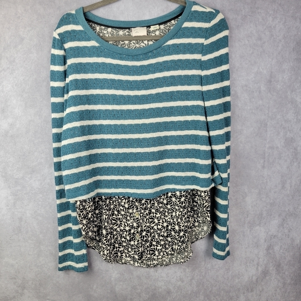 Anthropologie Postage Stamp Button‎ Down Women's Sweater Size M